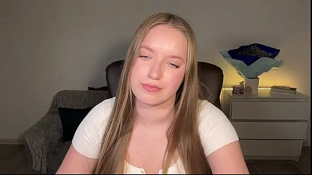 EvaMaddison webcam