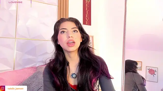 natalie_jaensen webcam