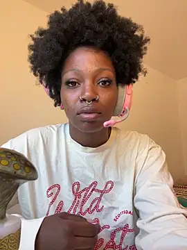 mochakaia (Ask my age) - POV SQUAT OIL PUSSY IN FACEE