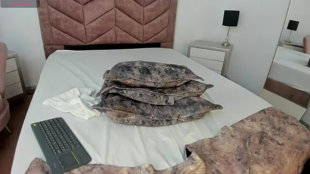CoralRuiz webcam