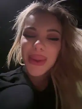 AlyssaFoxx_