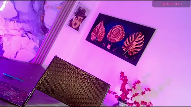 Aranza_Dollts live sex cam