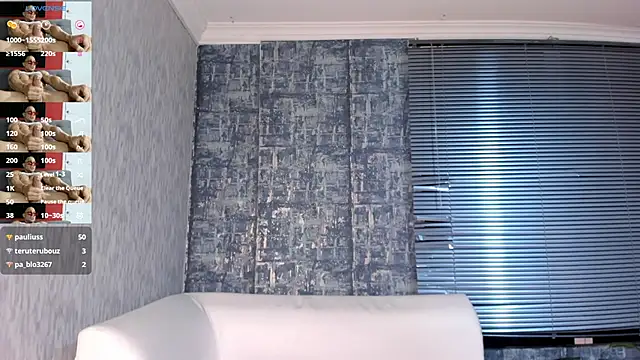 NathalyLeen live sex cam