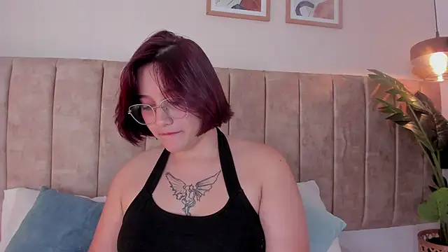 CarolineRossy webcam