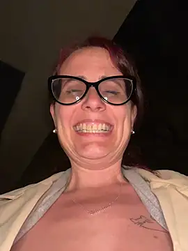 NataKitten live sex cam