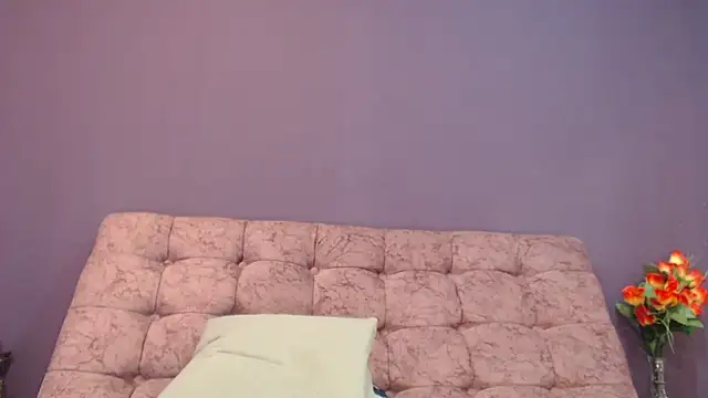 KateWelsin webcam
