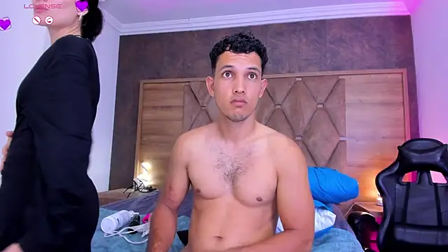 EimyAndMaxi webcam