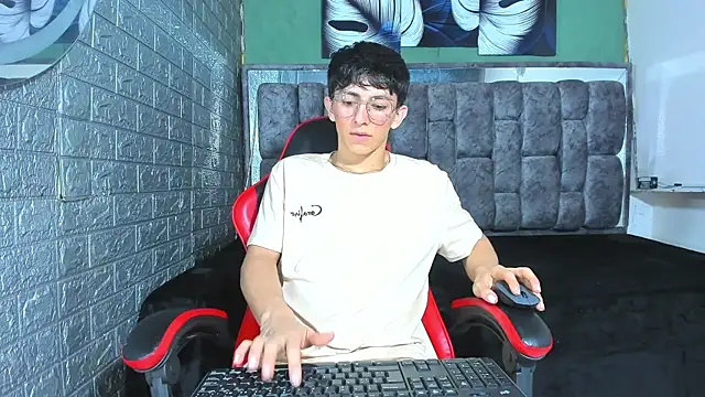 ElanGiraldo webcam