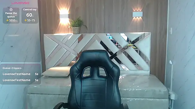 Clhoe_b webcam