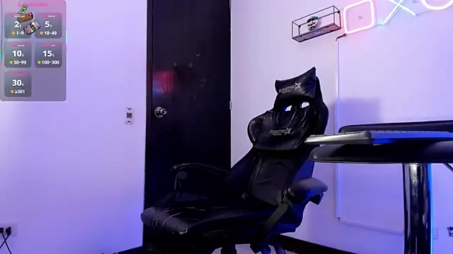 light_eyes_ webcam