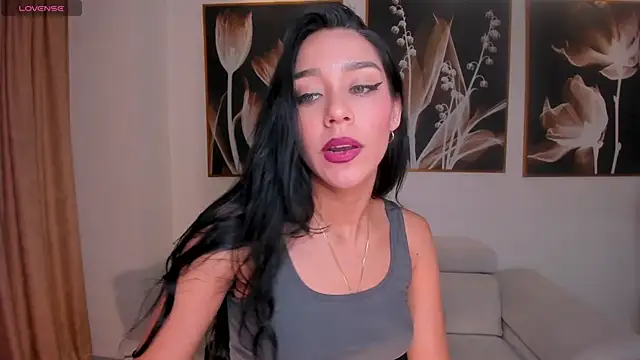 AmaliaCrus webcam