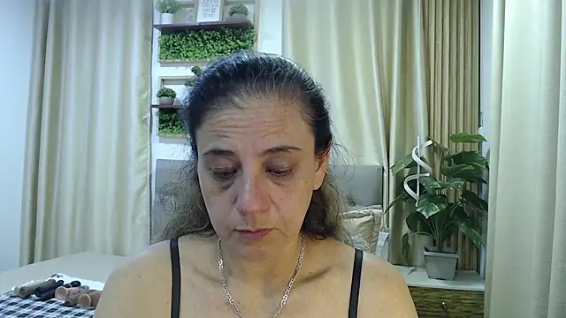 sasi_luna webcam