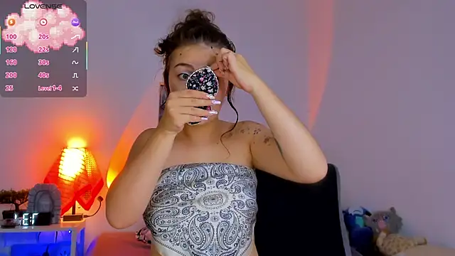MarieTaylor_ webcam