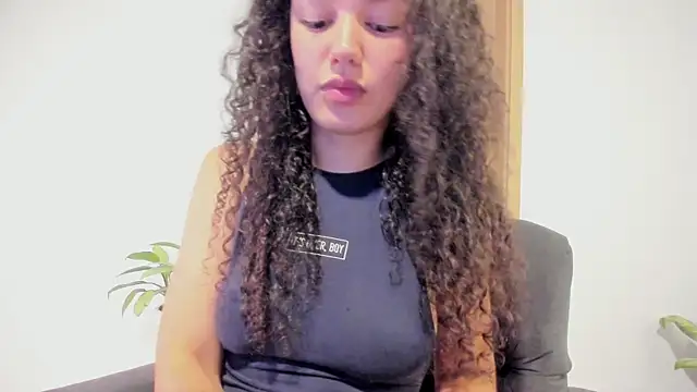 MiaRouseex webcam