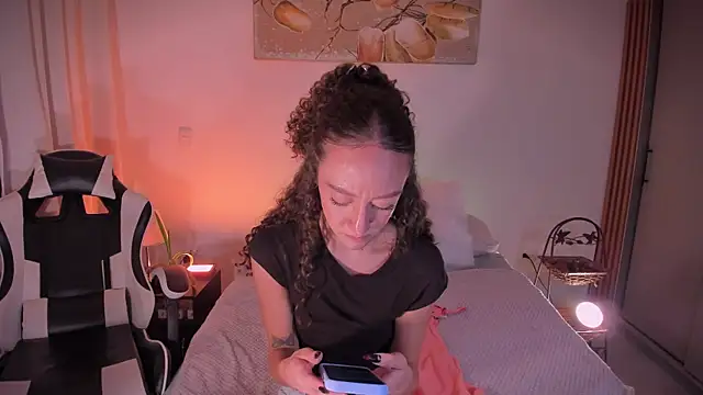 ChloeMoreti