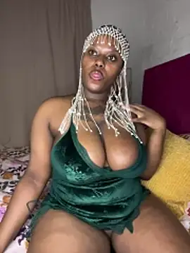 Webcam Model (QUEEN_NOBUHLE_FEMDOM_777)  is live.Free join now!