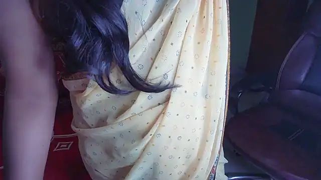 BengaliQueenStar webcam