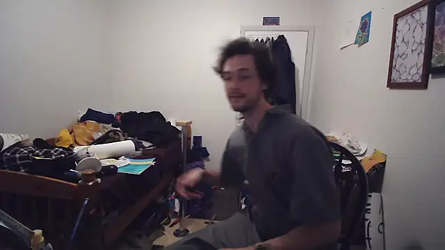 JohnnyMoves webcam