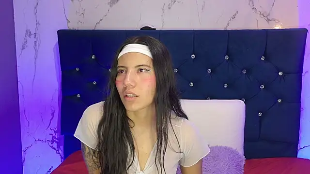 Preview of dakotaa_johnson