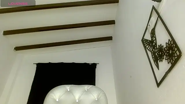 Aria_Rosex webcam