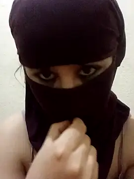 Webcam Model (Fofa_Arabica)  is live.Free join now!