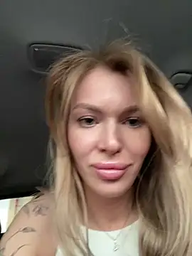 miss_veroNika webcam