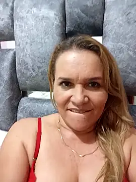charlotte_milf30 webcam
