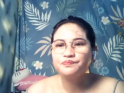 Amazing_Angel22 webcam