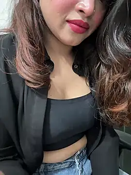 Webcam Model (riya_sharma11)  is live.Free join now!