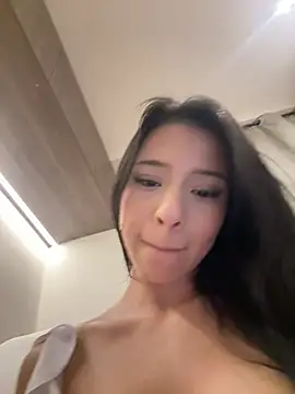 Sarah_cam06