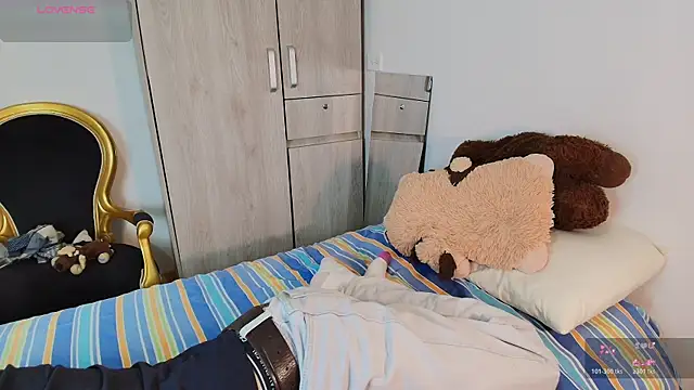 Nude_Boy18 webcam