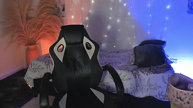 SarahCastro1_ webcam