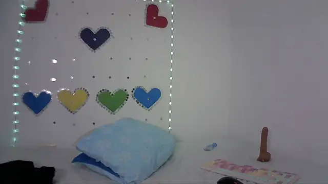 Mia_Suarez7 webcam