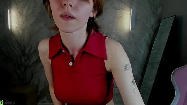 Milena_Milyan webcam