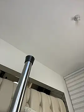 ALISSON_FOXXX1