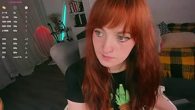 Alice_CutePerv webcam