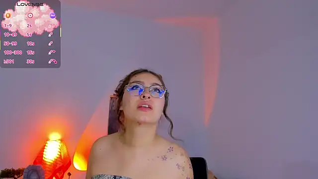 MarieTaylor_ webcam