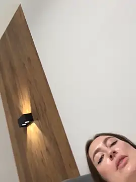 Lady_MiaOlson live sex cam