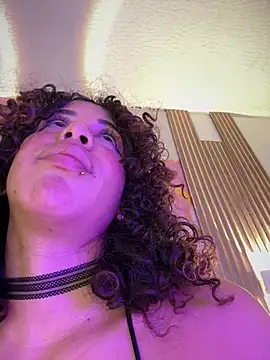 Woo_isDaphne live sex cam