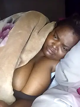 ChubbyLucia webcam
