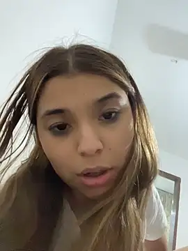 Webcam Model (baddieasiantv)  is live.Free join now!