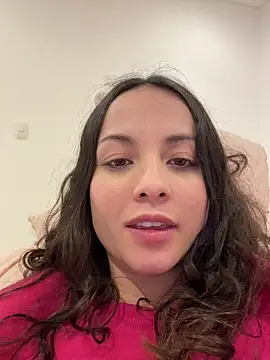 Webcam Model (Megan_Rodrigo)  is live.Free join now!