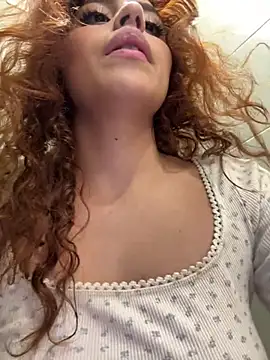 Katee_Jones