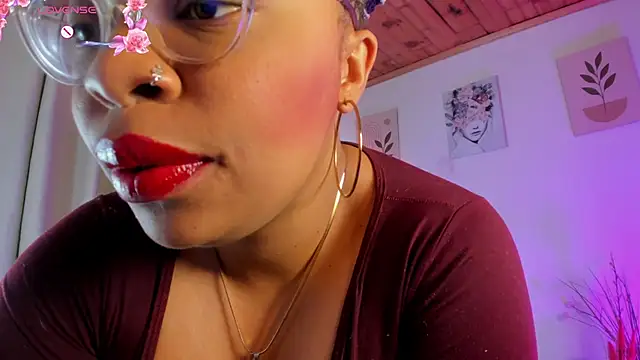 Imlauraa webcam