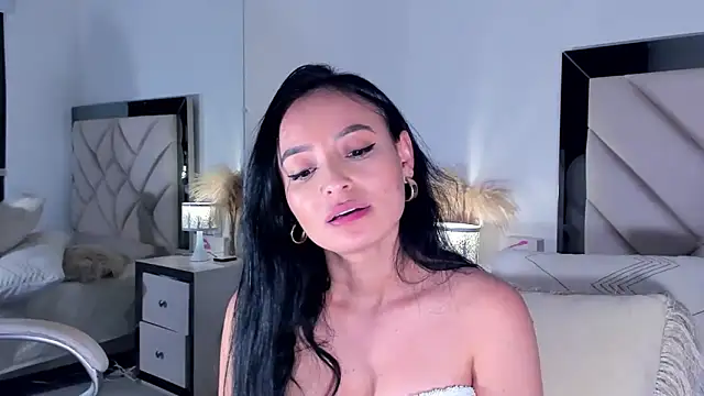 alexa_tobar webcam