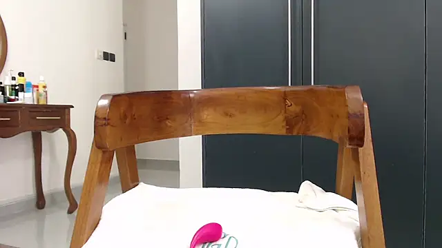 katt008