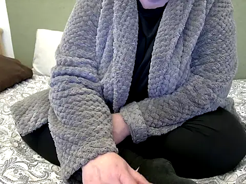 MarthaBriest webcam