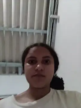 LiaRose- webcam