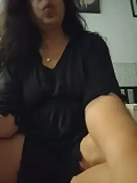 NakedMILFx webcam
