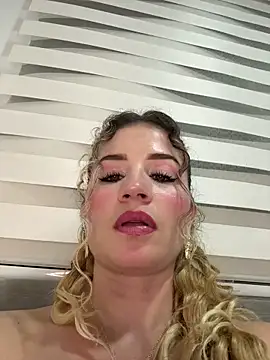 Shantall__ webcam